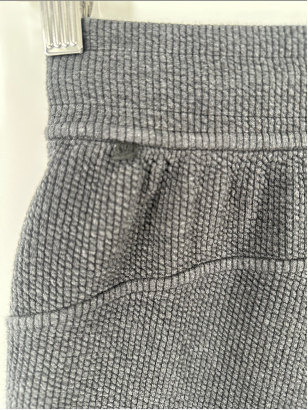 Lululemon Ribbed High-Rise Jogger 25" *7/8 Length heathered black sz 2 - Picture 9 of 10